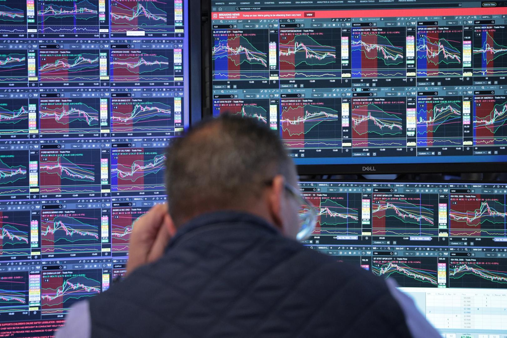 BTC declines to $60,000 area as investors turn to stocks for investment gains