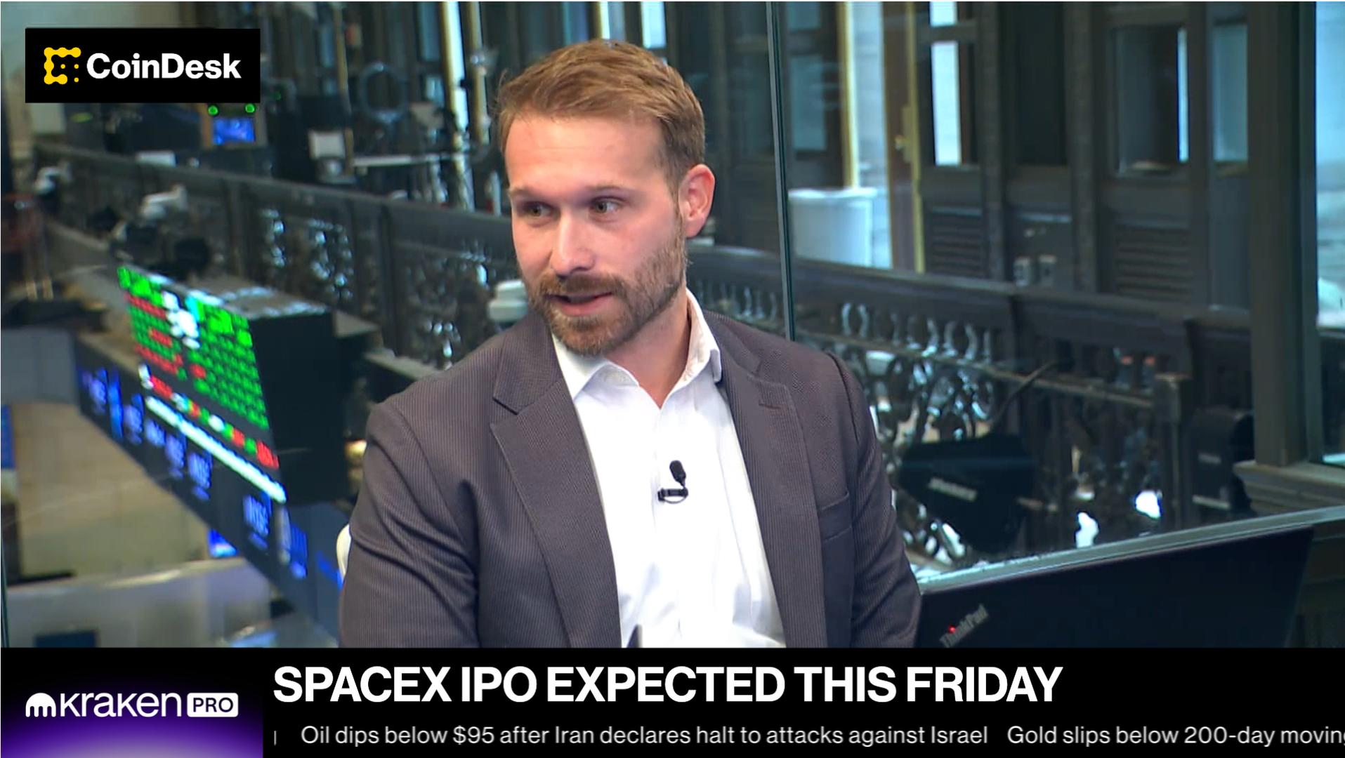 Most Bitcoin ETF Investors Have Stayed Put Despite Outflows